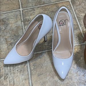 White Pointed Toe Heels